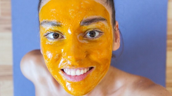 9 Amazing Turmeric Benefits For Skin Plus Recipes!